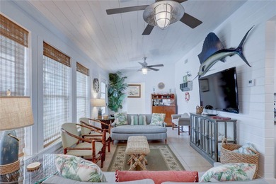 Beautiful coastal cottage, completely remodeled, new 40yrroof,AC - photo 8