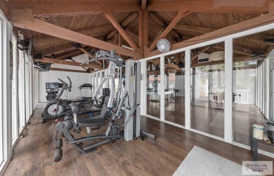 This lovely Unit is nicely furnished with great views. Location