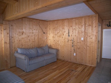 Immediate possession available with this year around 2 bedroom - photo 21