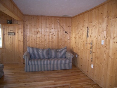 Immediate possession available with this year around 2 bedroom - photo 22