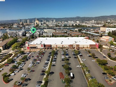 In the heart of Alameda's West End, where the SF skyline & - photo 28
