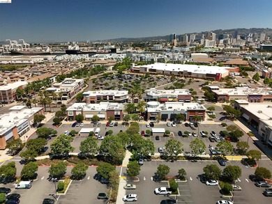 In the heart of Alameda's West End, where the SF skyline & - photo 29