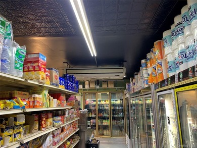 R7A zoning! Excellent Opportunity for investors to own a - photo 9
