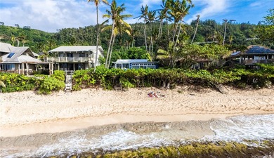 Set directly on the sand at world-famous Sunset Beach, this - photo 18