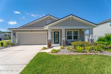 Beautifully maintained 4-bedroom home with sophisticated design - photo 1