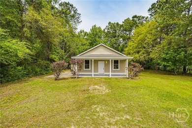 No HOA! Private Lot! Take a look at this newly updated 3-bedroom - photo 1