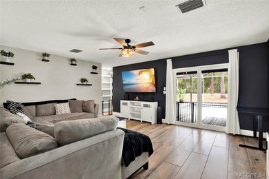 Fully renovated, move-in ready -- your Florida Dream Home - photo 2