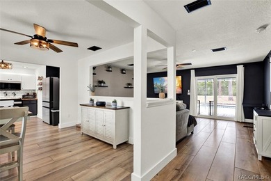 Fully renovated, move-in ready -- your Florida Dream Home - photo 4