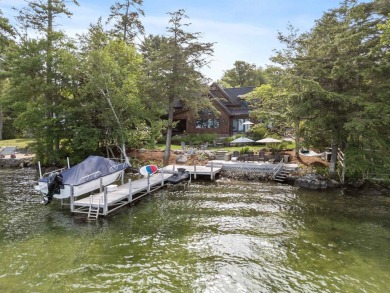 Lake Home For Sale in Moultonborough, New Hampshire
