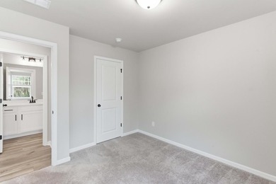 TRULY TURN-KEY! This 2023 end-unit townhome by Ashton Woods is - photo 44