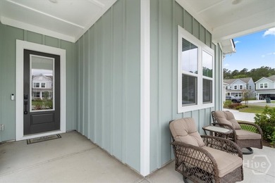 You will think you've walked into a model home. This beautiful - photo 4