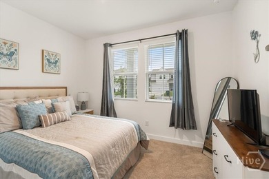 You will think you've walked into a model home. This beautiful - photo 10