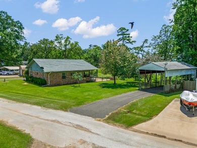 Lakefront Cottage on Prestigious Lake O' The Pines - East Texas - photo 2
