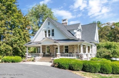 Lake Home For Sale in Mountain Top, Pennsylvania