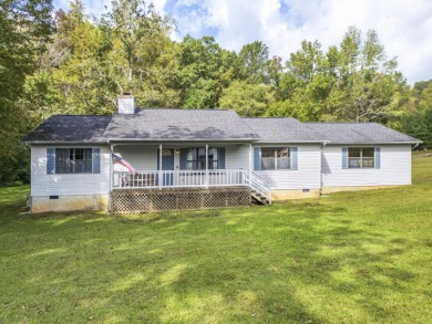 Lake Home For Sale in Chattanooga, Tennessee