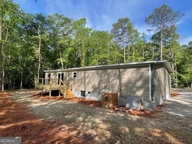 WW Development Presents a Brand New 4 Bedroom 2 Full Bath Home - photo 4