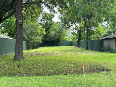 Bachman Lake Lot For Sale in Dallas Texas