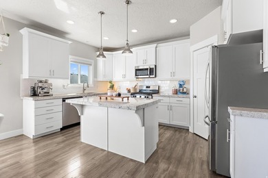 Open House, Saturday, July 18th from 11-1. Our buyer couldn't - photo 15