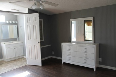This one is a one time deal! 2bd/2bth in a beautiful 55+ active - photo 8
