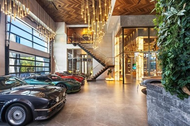 Welcome to Villa Skyfall by Aldo Stark - an iconic residential - photo 45
