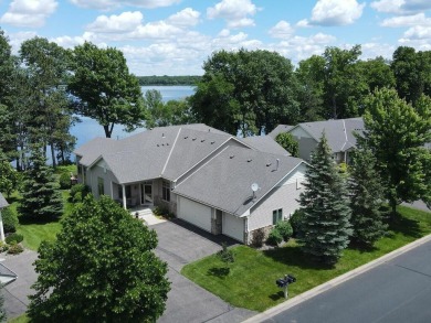 Lake Townhome/Townhouse For Sale in Chisago City, Minnesota