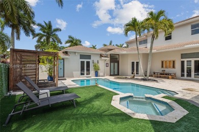 Experience the perfect blend of elegance and privacy in this - photo 1