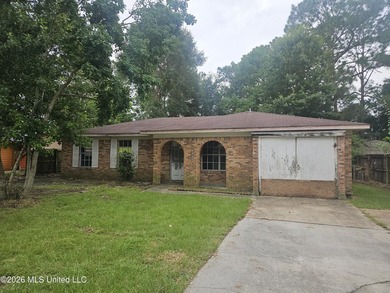 College Park S/D. 3 bed, 2 bath with nearly 1400 sq.ft. Solid - photo 1