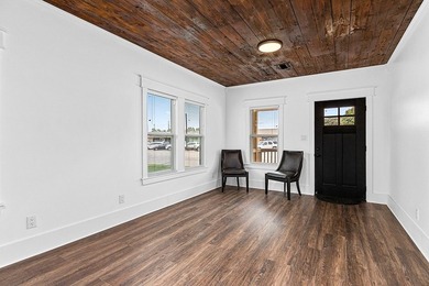 Looking for one of the BEST commercial locations in Columbus - photo 5