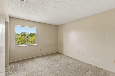 Opportunity awaits in this spacious 3-bed, 2-bath end-unit - photo 20