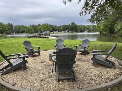 Lake time perfected in this 3 bedroom lake cabin! Large - photo 23