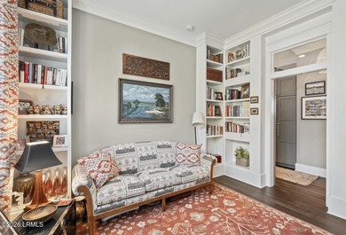 Welcome to 60 Mount Grace, a beautifully crafted cottage in the - photo 24
