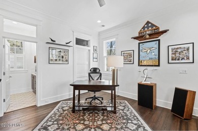 Welcome to 60 Mount Grace, a beautifully crafted cottage in the - photo 31