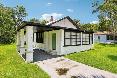 Beautifully renovated 2-bedroom, 1-bath home offering 1,074 sq - photo 2