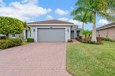 (private lake, pond, coastal) Home For Sale in Port Saint Lucie Florida