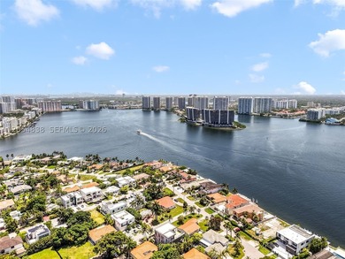 Beautiful waterfront condo with amazing water views, featuring - photo 6