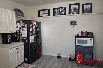 MOTIVATED SELLER! 2 Bedroom, 2 Bathroom Home in La Costa Village - photo 8