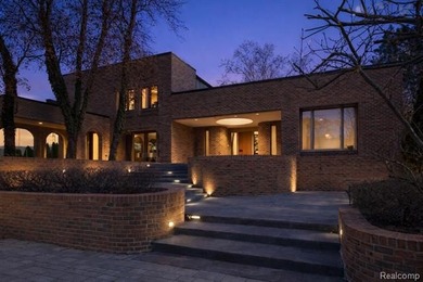 Lake Home For Sale in Orchard Lake, Michigan