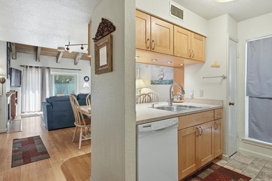 Unique opportunity-- Fully Furnished Corner Condo with - photo 4