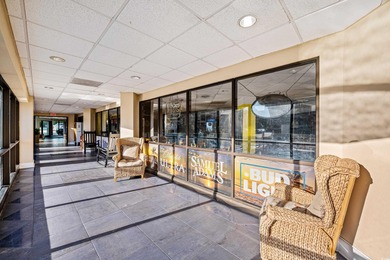 Discover this 4h floor fully furnished Ocean View, 1 bedroom, 1