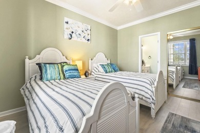 Look at this beautifully furnished 2 bedroom, 2 bath condo - photo 29