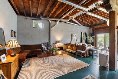 Welcome to this exceptional second-owner custom chalet-style - photo 31