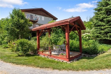 Welcome to this exceptional second-owner custom chalet-style - photo 40