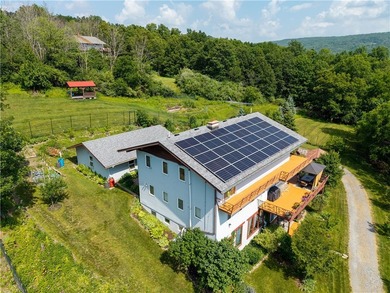 Welcome to this exceptional second-owner custom chalet-style - photo 42