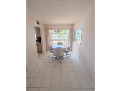Prime 2-bedroom, 2-full-bath condo in Century Village, a - photo 4