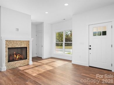 Welcome Home to Style, Comfort, and Location! This stunning - photo 12