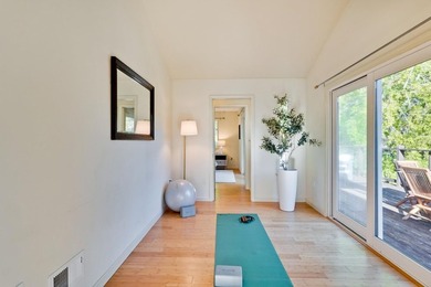 A true hidden gem built in 2005, this turnkey home combines - photo 14