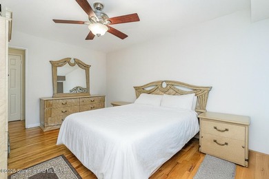 Welcome to 163 Cromwell Avenue! This beautifully maintained - photo 15