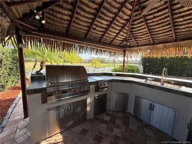 Exceptional oversized 3,514 sq ft lot offering over 70 feet of - photo 10