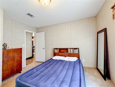 Welcome home to your own private retreat in Homosassa! Nestled - photo 21