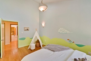 A true hidden gem built in 2005, this turnkey home combines - photo 24